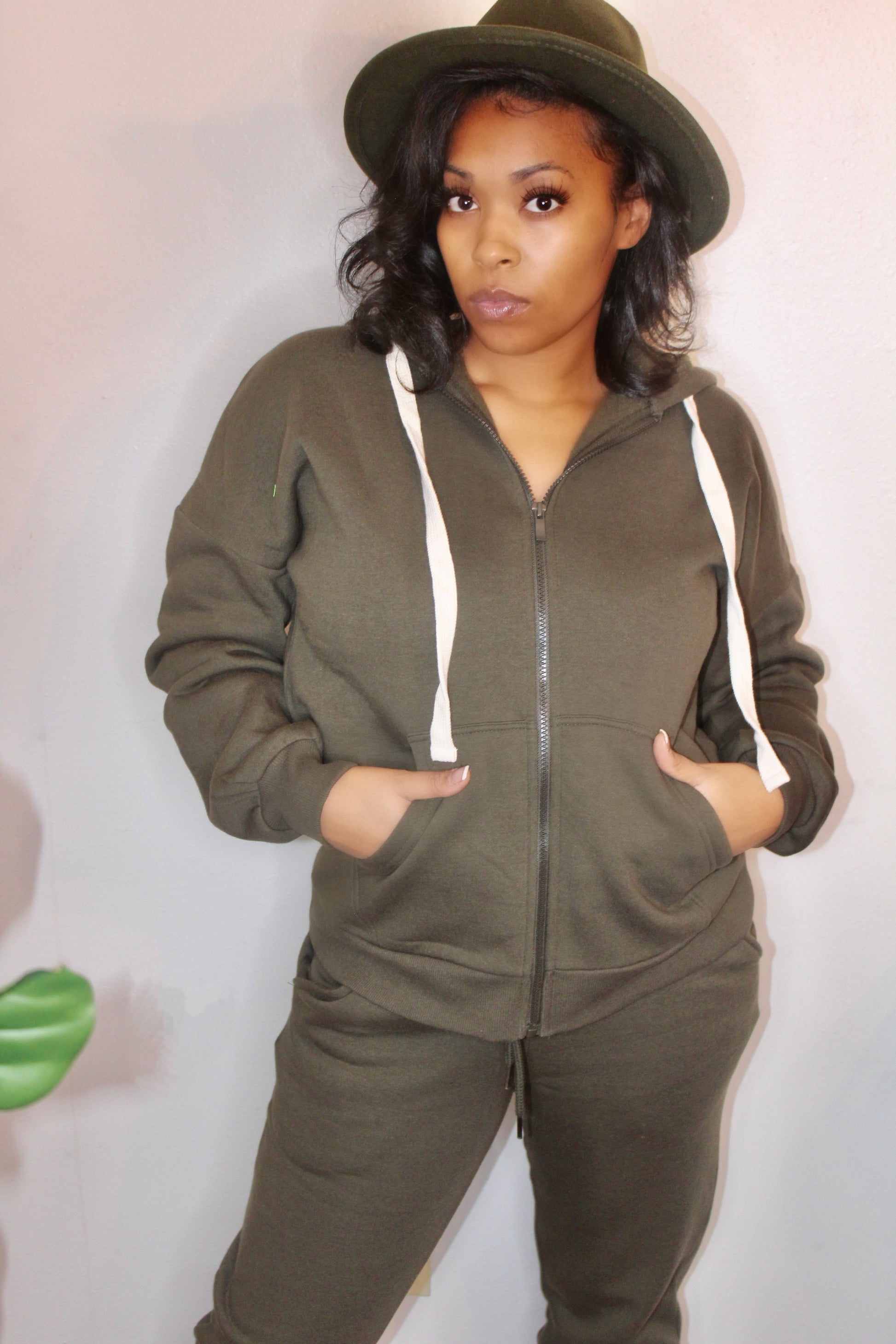 Comfort Sweats | Olive - SheWitIt